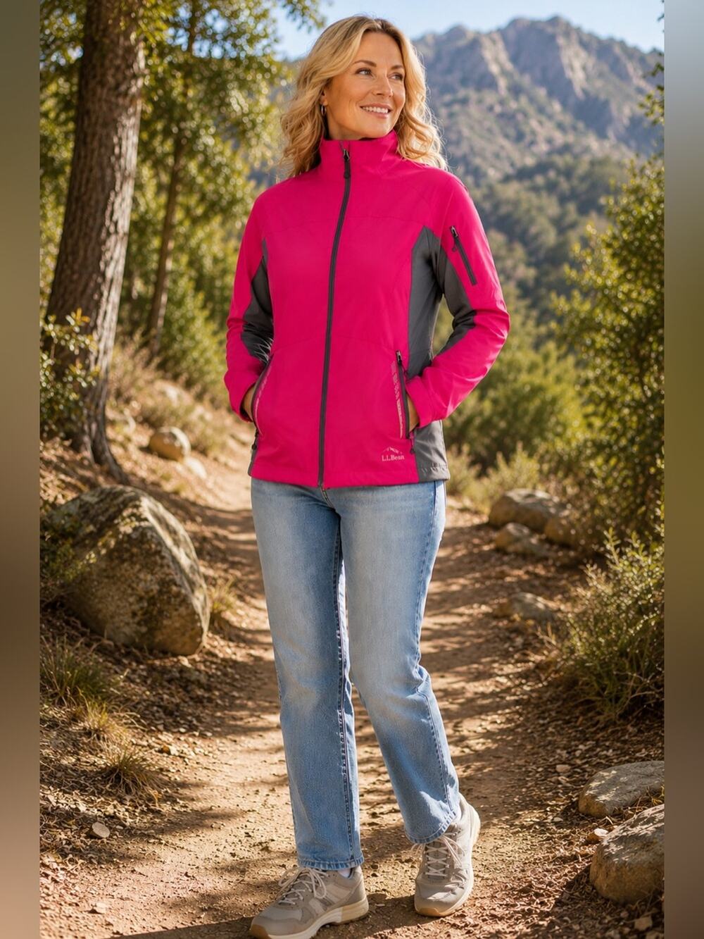 L.L.Bean Women’s Soft Shell Jacket Pink Gray Windproof Water Resistant Size XL